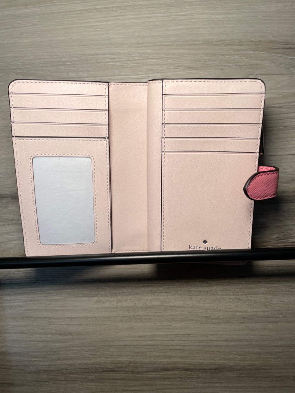 NWT- Women's Kate Spade Saffiano Leather Medium Bifold Wallet, Grapefruit Soda - Picture 4 of 8